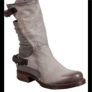 Brand new AS 98 Serge Moto boots